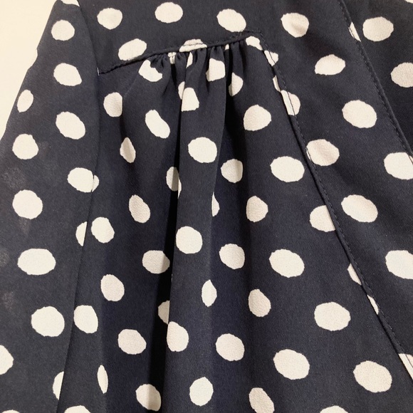 New York & Company Soho Jeans Polka Dot V-Neck Top, Size M, Navy - Picture 4 of 11